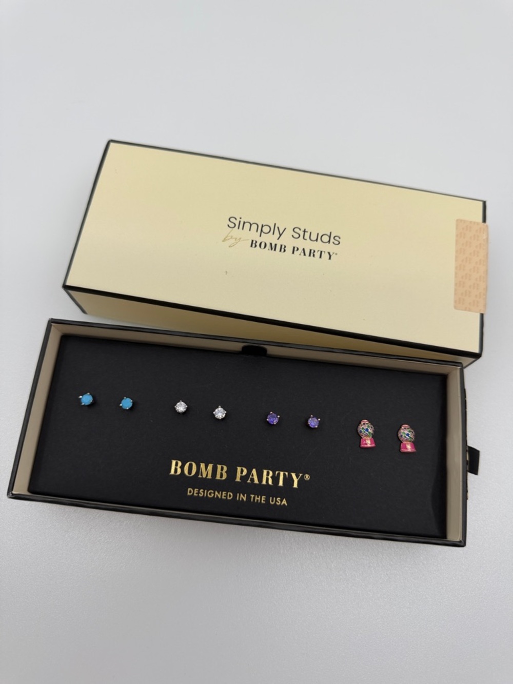 Bomb Party - Simply Studs 2023 - Picture 2 of 4
